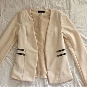 White créame blazer
